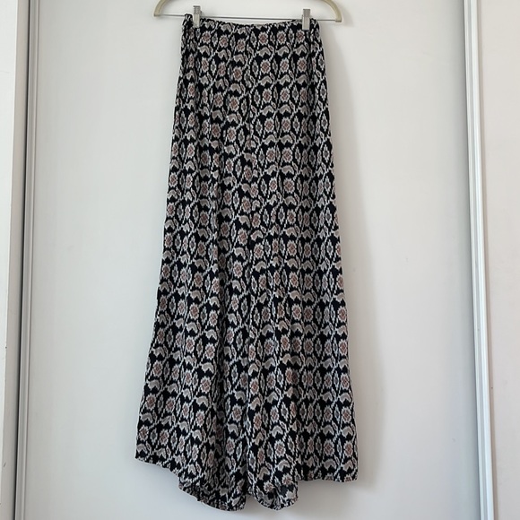 BRAND MELVILLE | WIDE LEG BOHEMIAN STYLE PANTS - Picture 2 of 5
